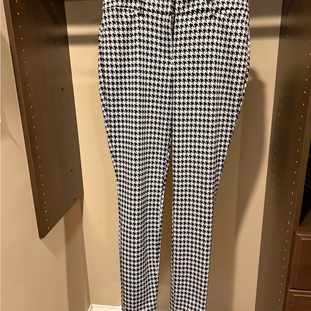 Express Black and White Houndstooth Trousers - Picture 2 of 6